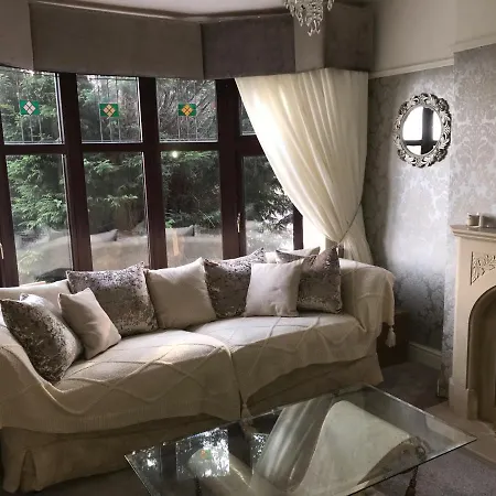 3 Bedroom With Stunning Views And Hot Tub Prázdninový dům Birmingham