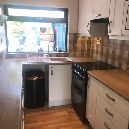 3 Bedroom With Stunning Views And Hot Tub * Birmingham